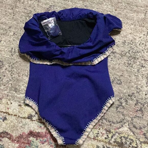 New. Platinum by PilyQ navy swimsuit. Retails $164 - Picture 10 of 11